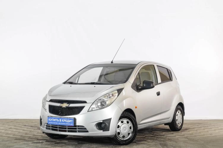 Chevrolet Spark 3 из 6