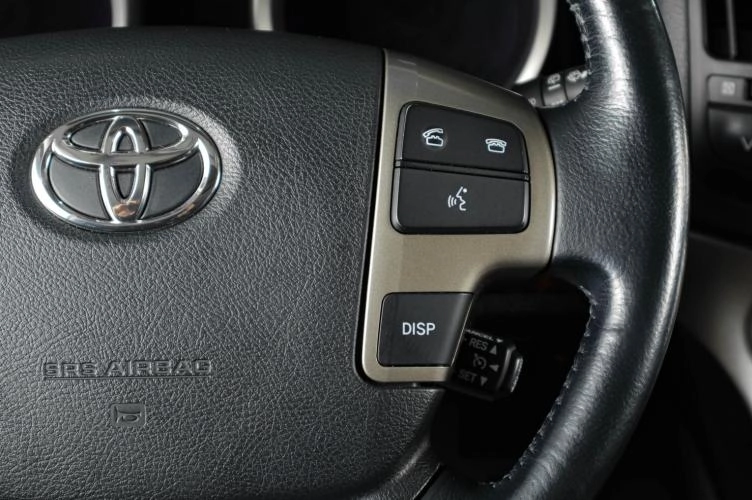 Toyota Land Cruiser 15 из 25