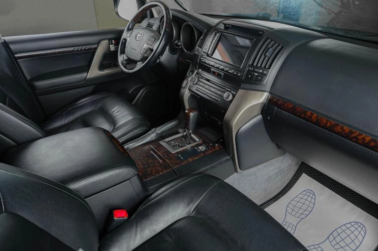 Toyota Land Cruiser 10 из 25