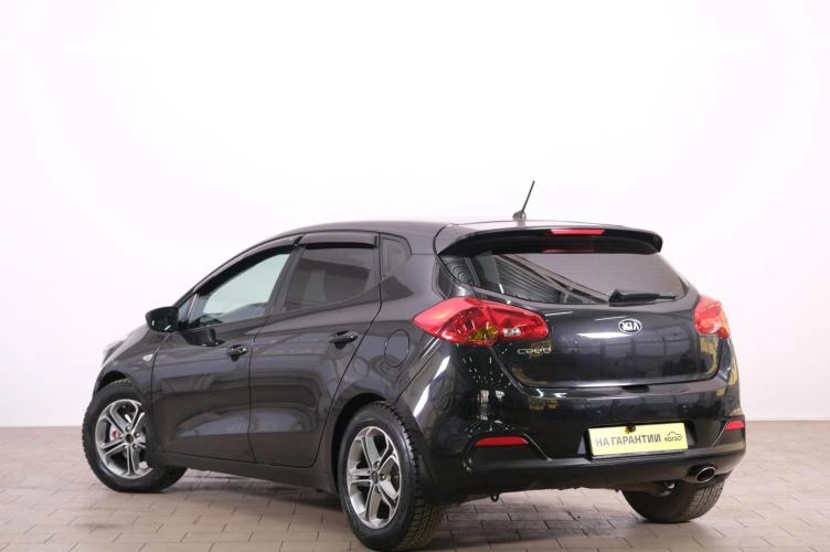 KIA cee'd 4 из 6