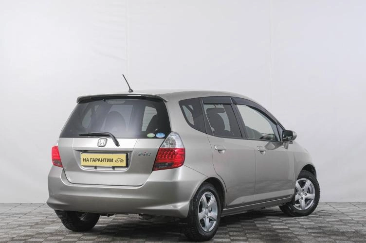 Honda Fit 6 из 6