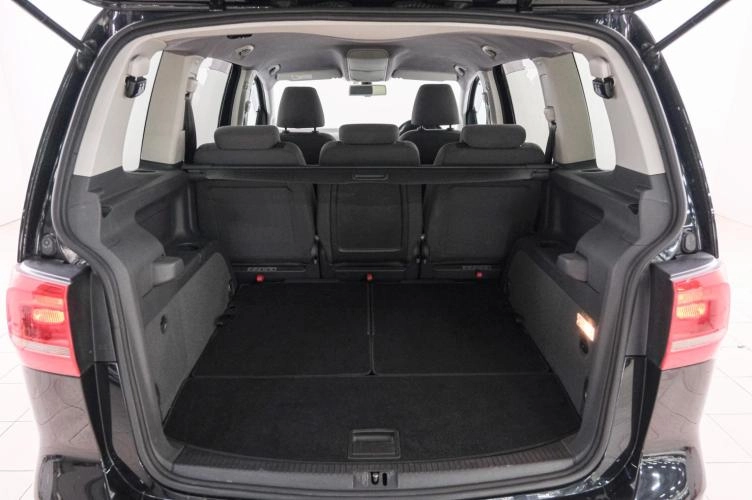 Volkswagen Touran 21 из 21