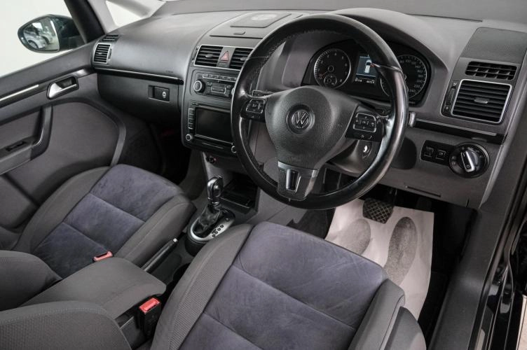 Volkswagen Touran 8 из 21