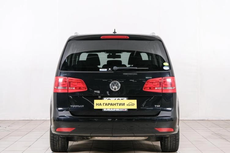Volkswagen Touran 5 из 21