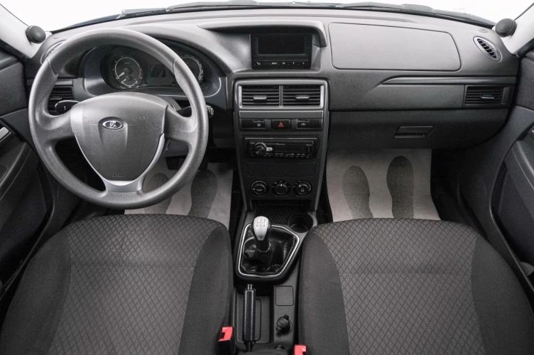 ВАЗ (LADA) Priora 10 из 22