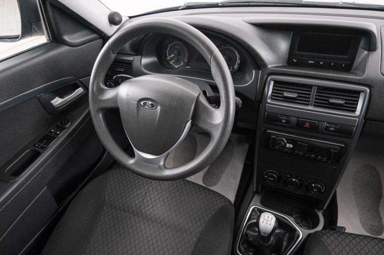 ВАЗ (LADA) Priora 9 из 22