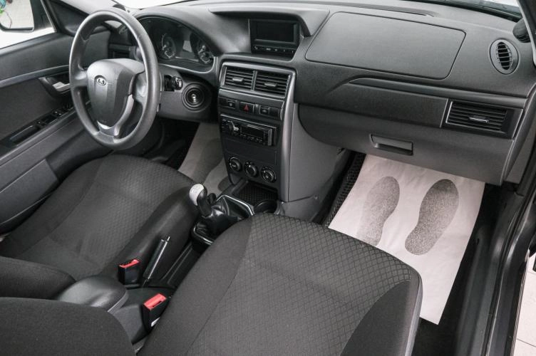 ВАЗ (LADA) Priora 12 из 22