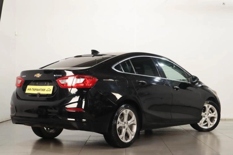 Chevrolet Cruze 4 из 6