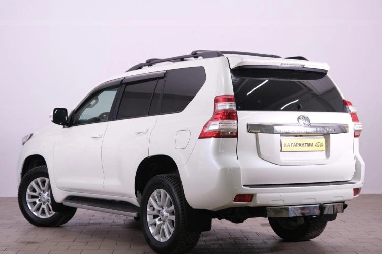 Toyota Land Cruiser Prado 4 из 6