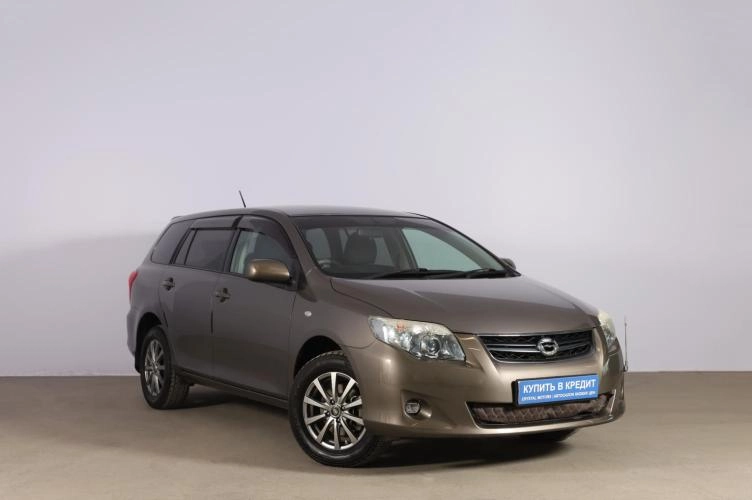 Toyota Corolla Fielder 1 из 6