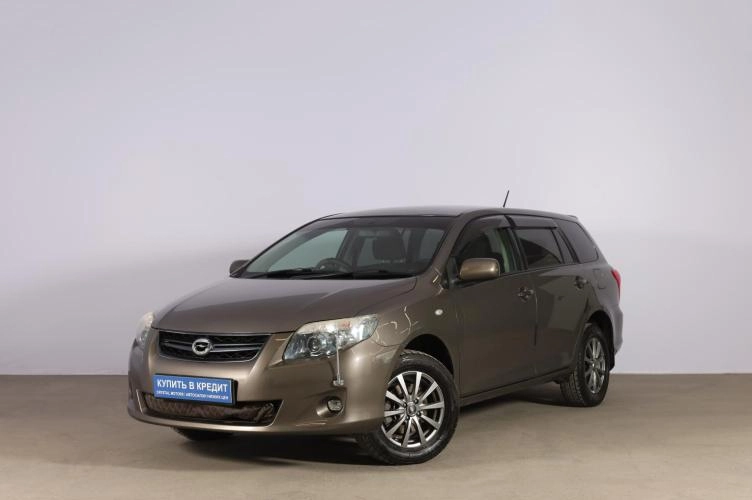 Toyota Corolla Fielder 3 из 6