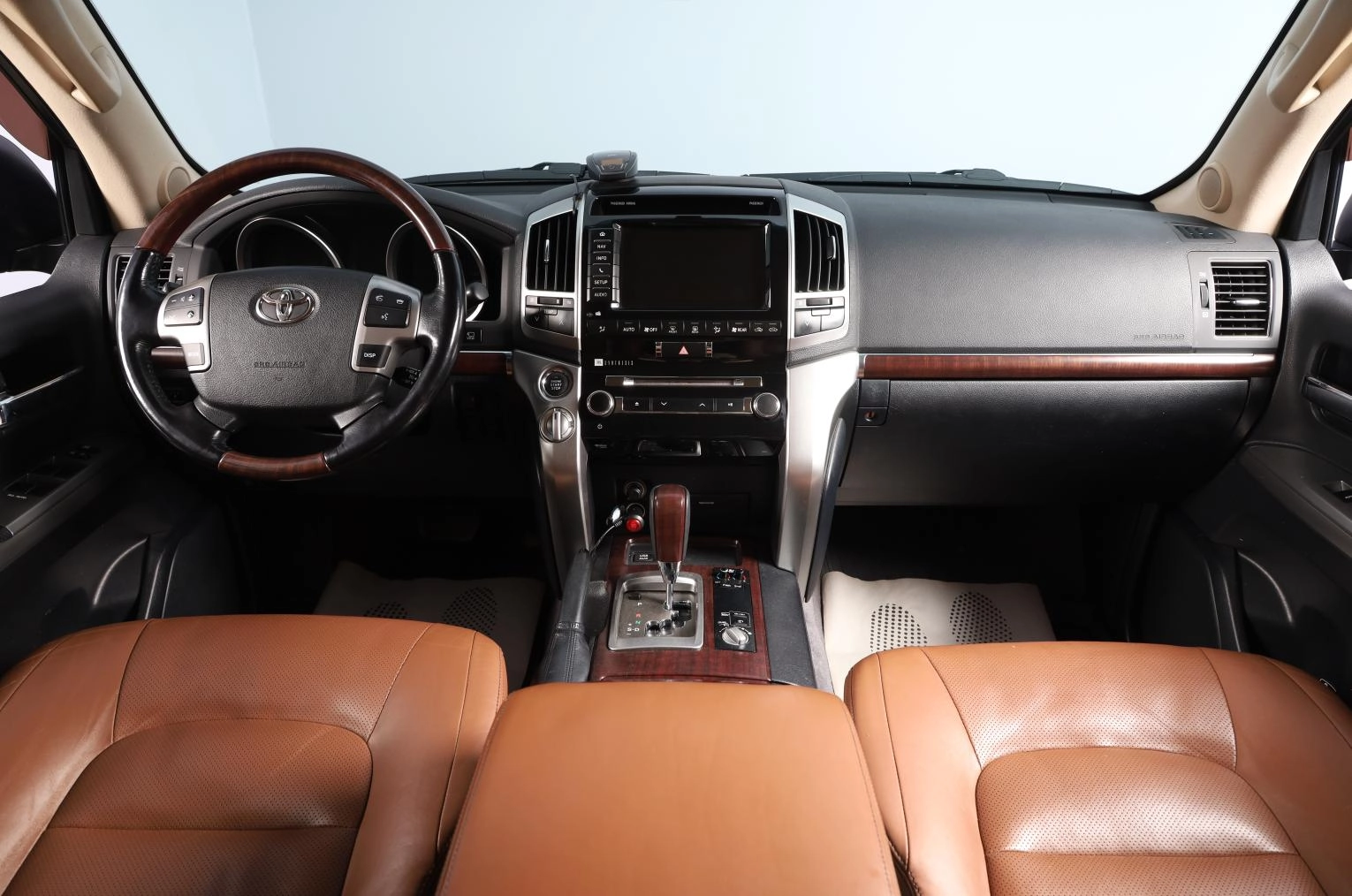 Toyota Land Cruiser 11 из 19