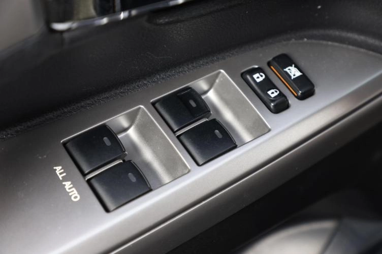Toyota Land Cruiser 7 из 19