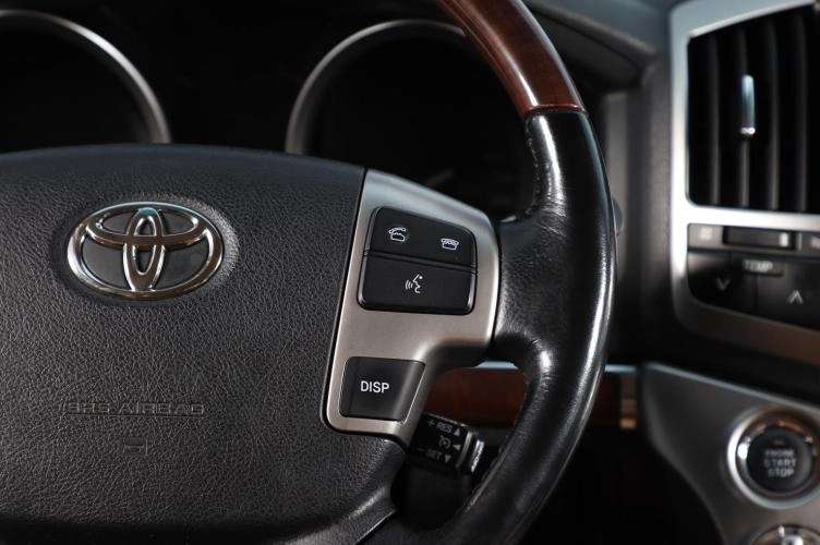 Toyota Land Cruiser 15 из 19