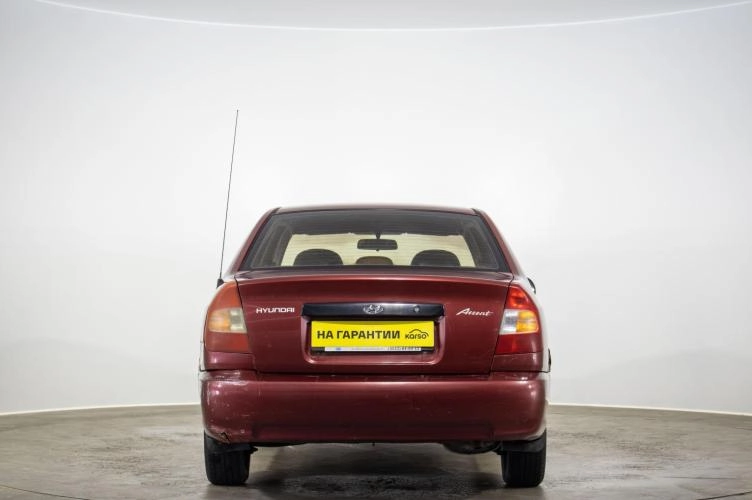 Hyundai Accent 5 из 6