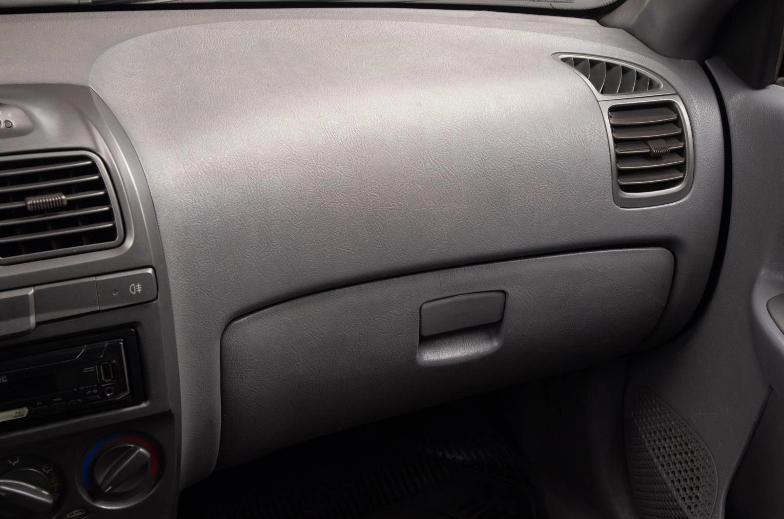 Hyundai Accent 10 из 15