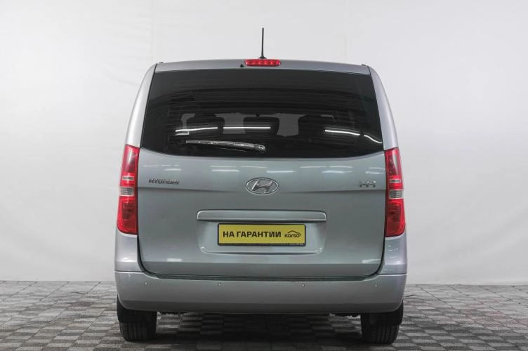 Hyundai H-1 5 из 6