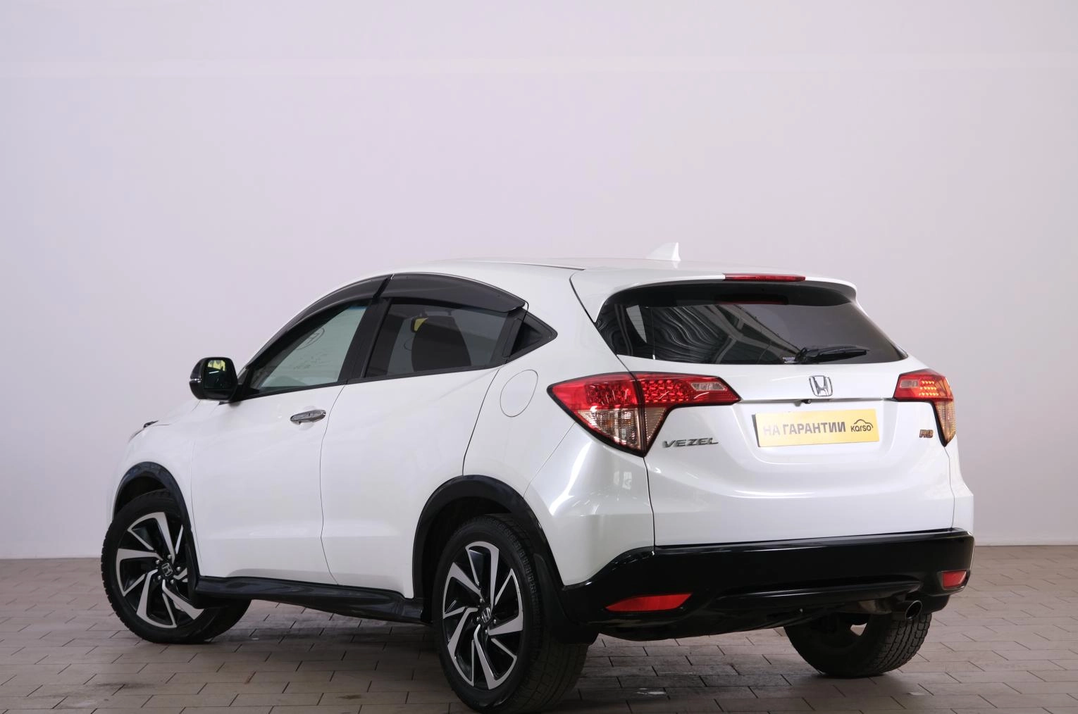 Honda Vezel 4 из 21
