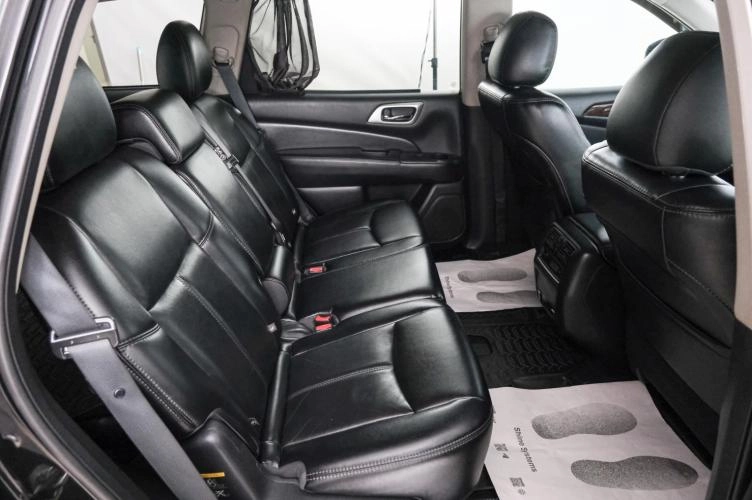 Nissan Pathfinder 22 из 23