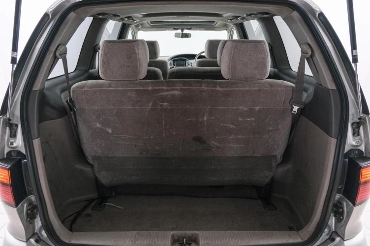 Toyota Estima 20 из 20