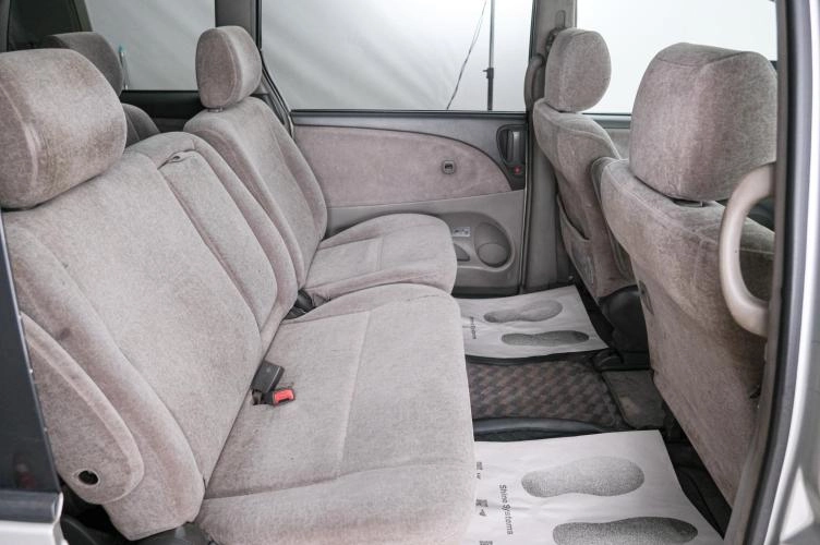 Toyota Estima 19 из 20