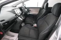 Toyota Wish 11 из 20
