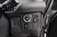 Toyota Wish 16 из 20