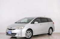 Toyota Wish 3 из 20