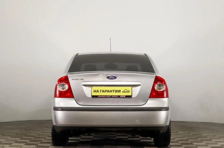 Ford Focus 5 из 6