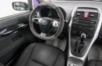 Toyota Auris 9 из 22