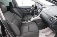 Toyota Auris 13 из 22