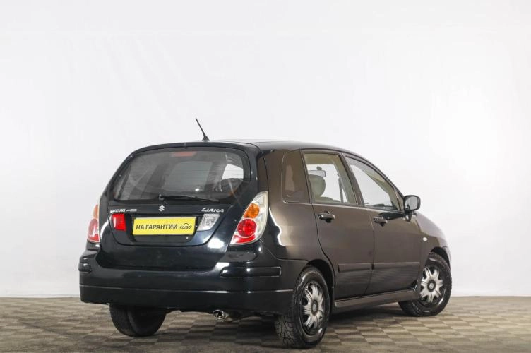 Suzuki Liana 6 из 6