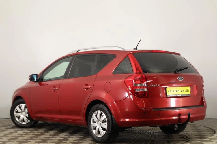 KIA cee'd 6 из 6
