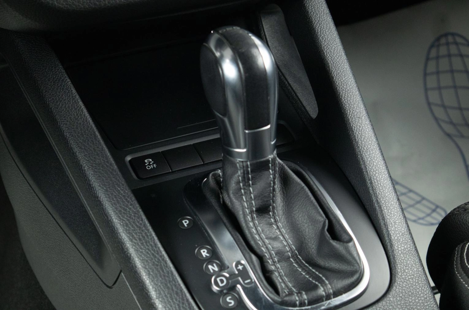 Volkswagen Scirocco 15 из 18