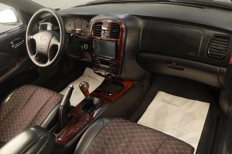 Hyundai Sonata 10 из 16