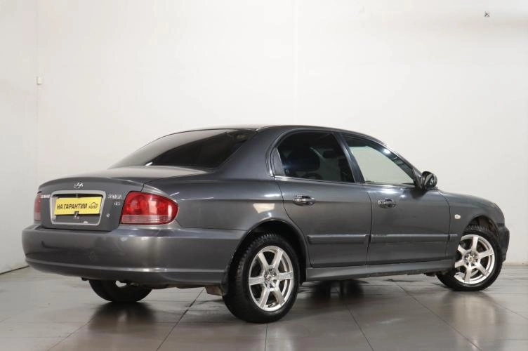 Hyundai Sonata 6 из 6