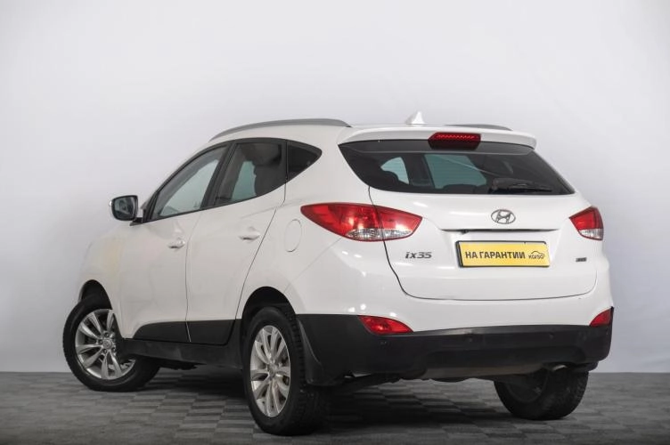 Hyundai ix35 5 из 6