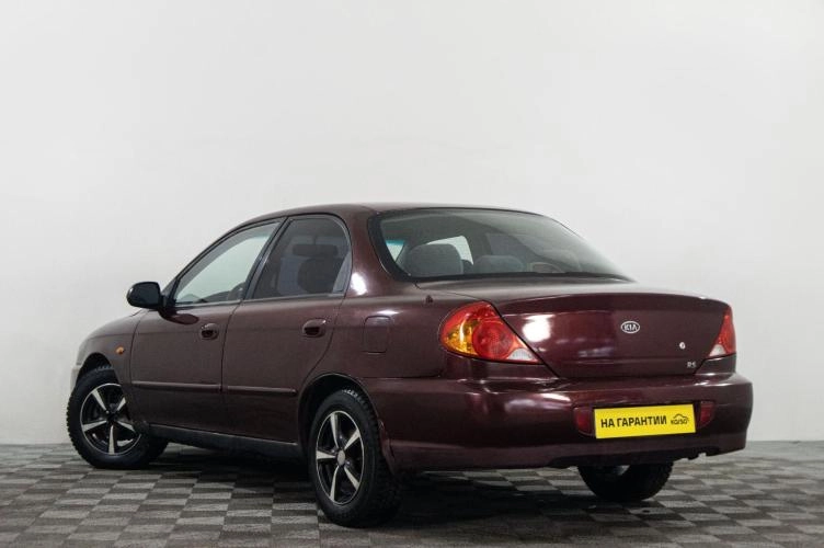 KIA Spectra 4 из 6