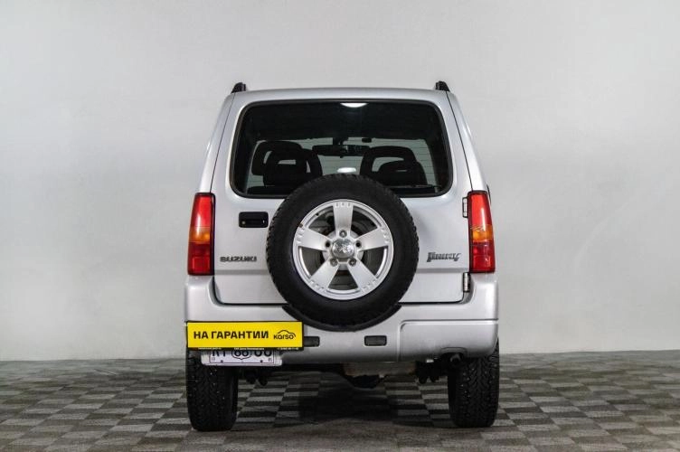 Suzuki Jimny 5 из 6