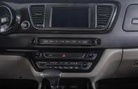 KIA Carnival 15 из 19