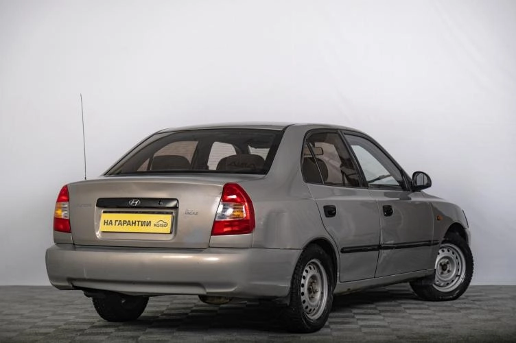 Hyundai Accent 6 из 6