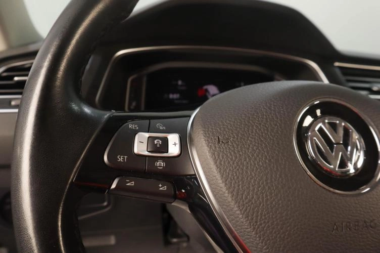 Volkswagen Tiguan 11 из 18