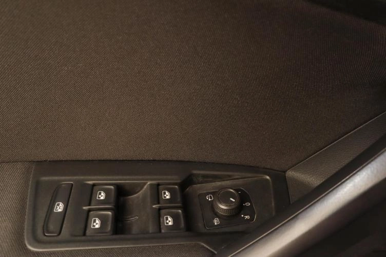 Volkswagen Tiguan 7 из 18