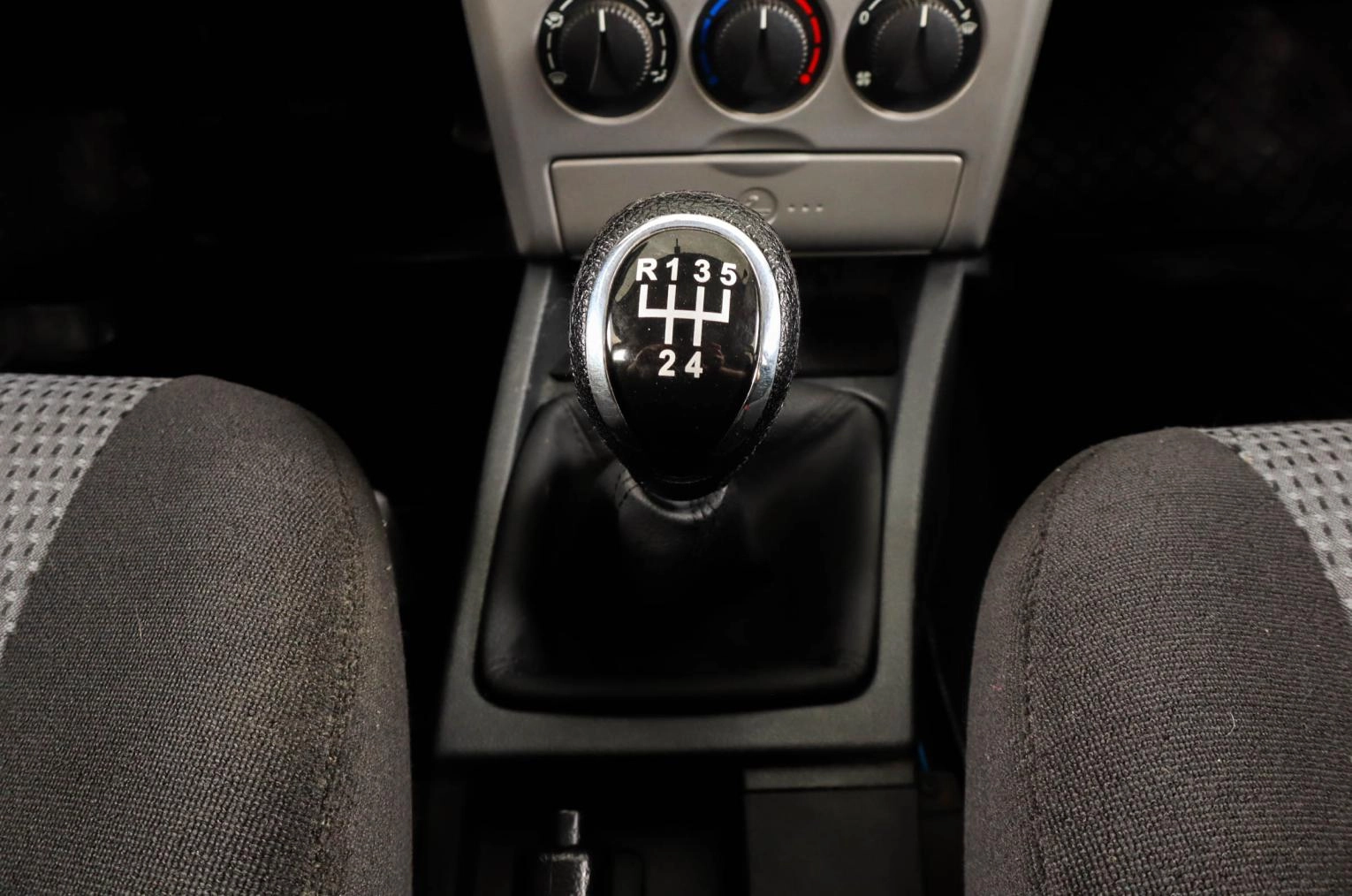 ВАЗ (LADA) Priora 17 из 19