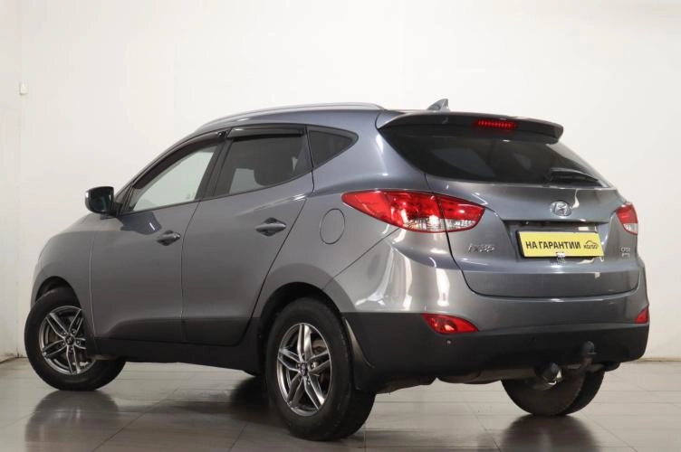 Hyundai ix35 6 из 6