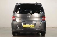 Honda Freed 5 из 16