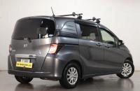 Honda Freed 6 из 16