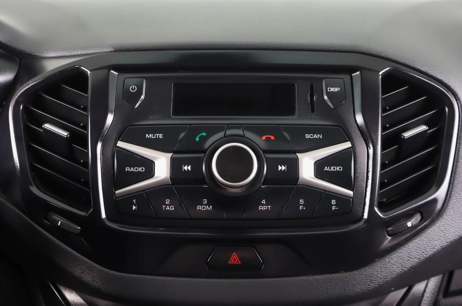 ВАЗ (LADA) Vesta 16 из 21