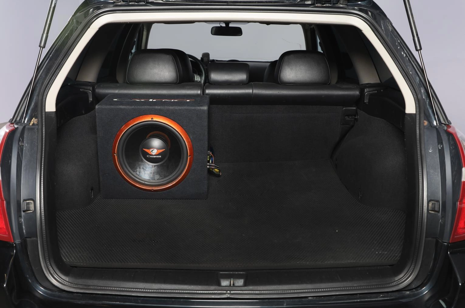 Subaru Outback 18 из 18