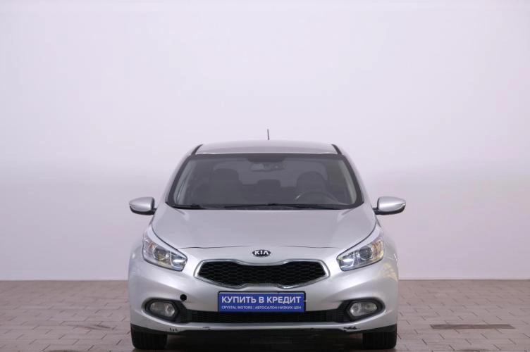 KIA cee'd 2 из 6